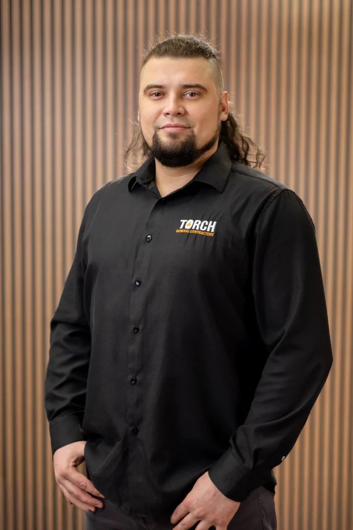 Ivan Beniuk - Financial Controller